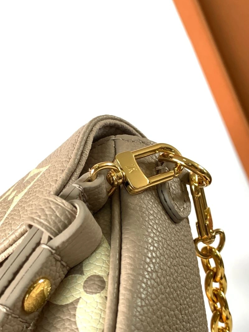 Flexible Louis Vuitton Satchel Bags 93765