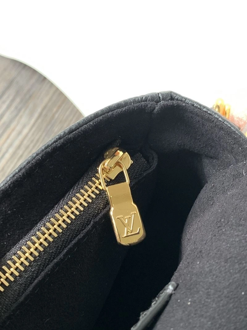 Louis Vuitton Satchel Bags Neat 93761