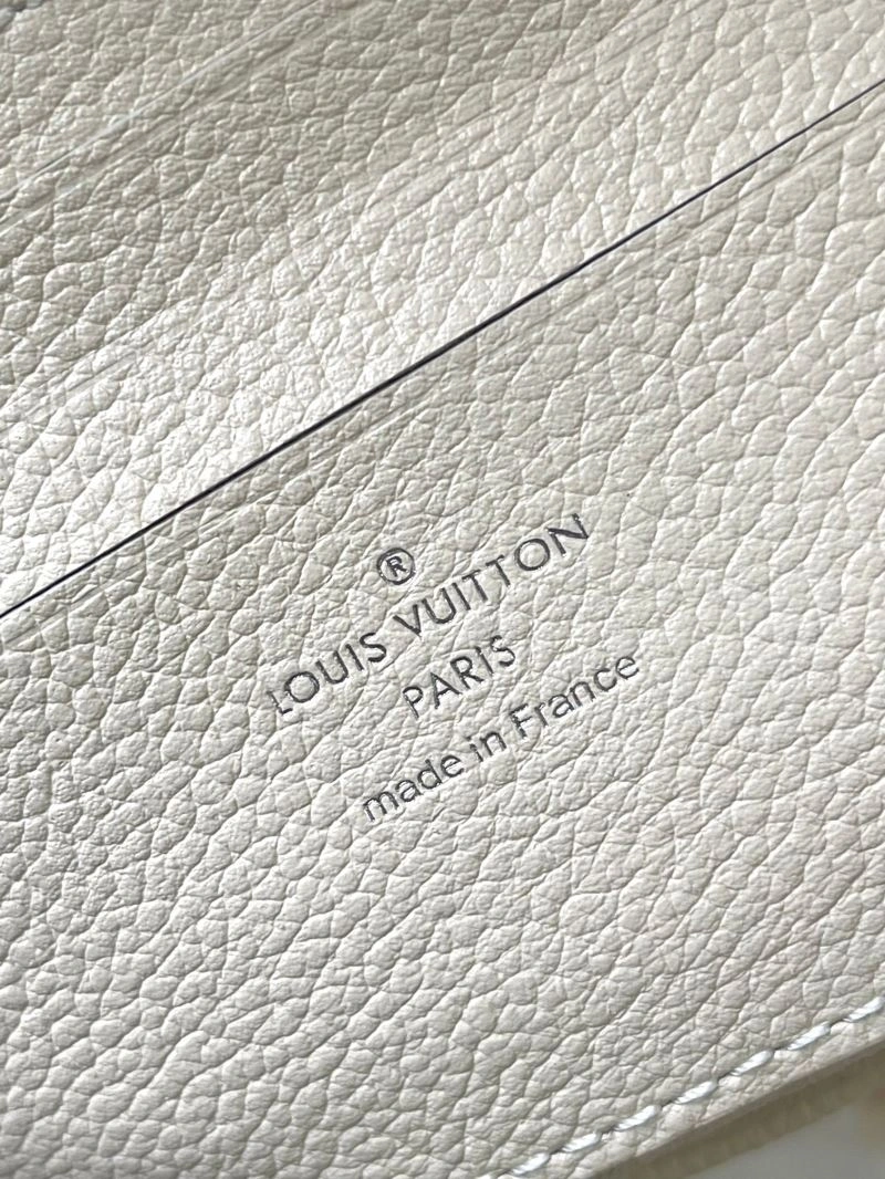 Louis Vuitton Satchel Bags Versatile 93587