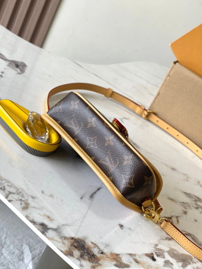 ComfortFit Louis Vuitton Satchel Bags 93549