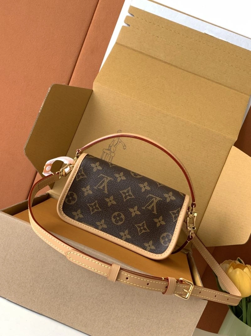 Flexible Louis Vuitton Satchel Bags 93530