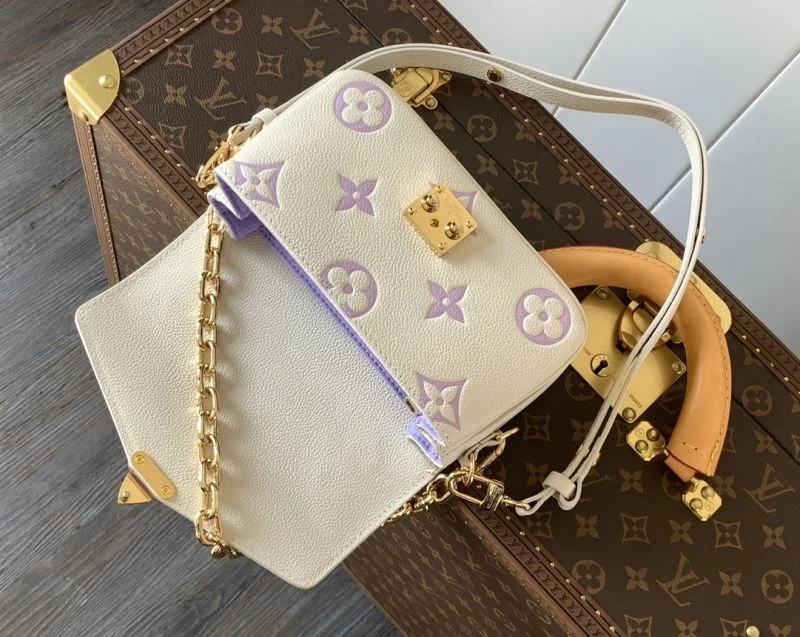 ModernLook Louis Vuitton Satchel Bags 43338