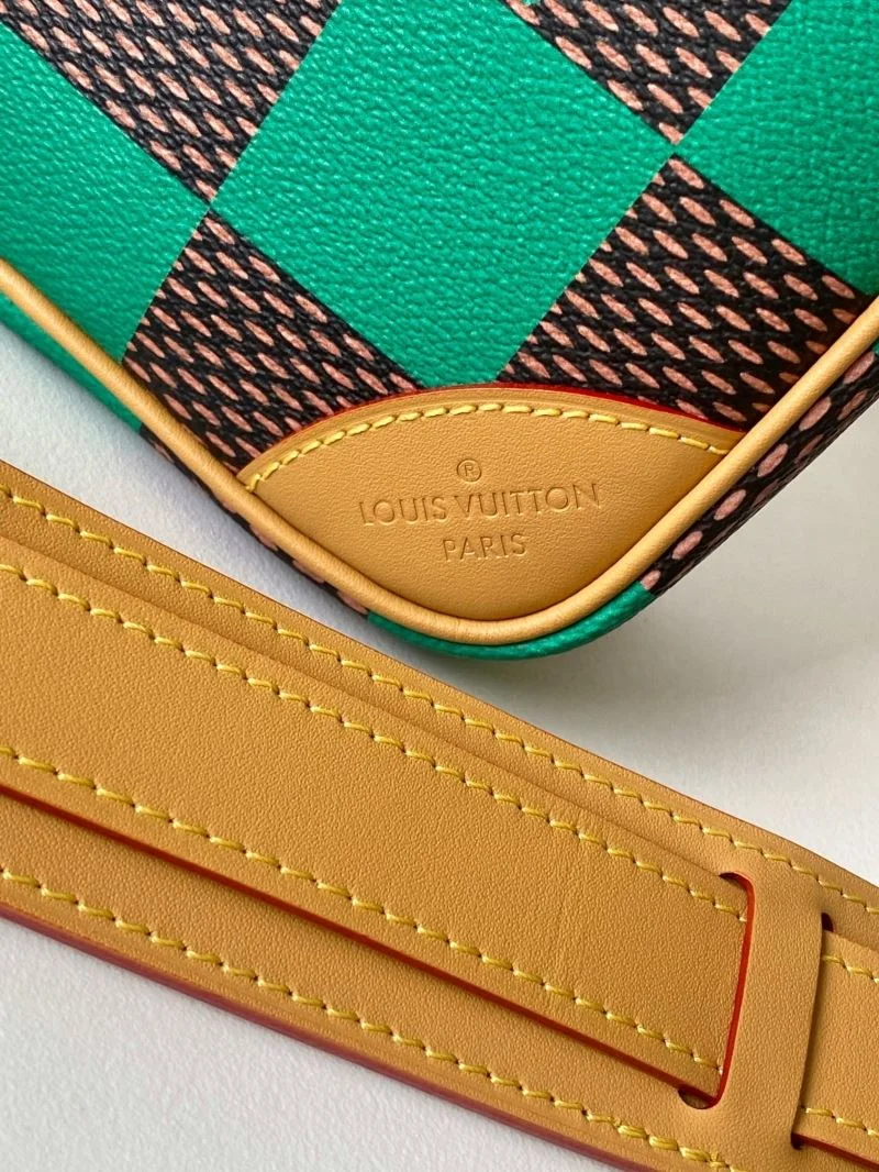 MoistureWicking Louis Vuitton Satchel Bags 42836