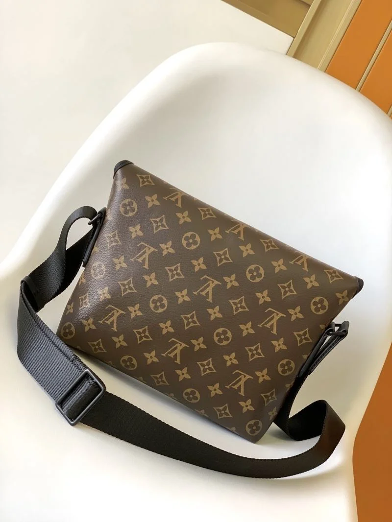 SoftTouch Louis Vuitton Satchel Bags 42825