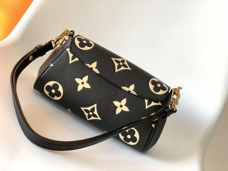 Effortless Louis Vuitton Satchel Bags 42858