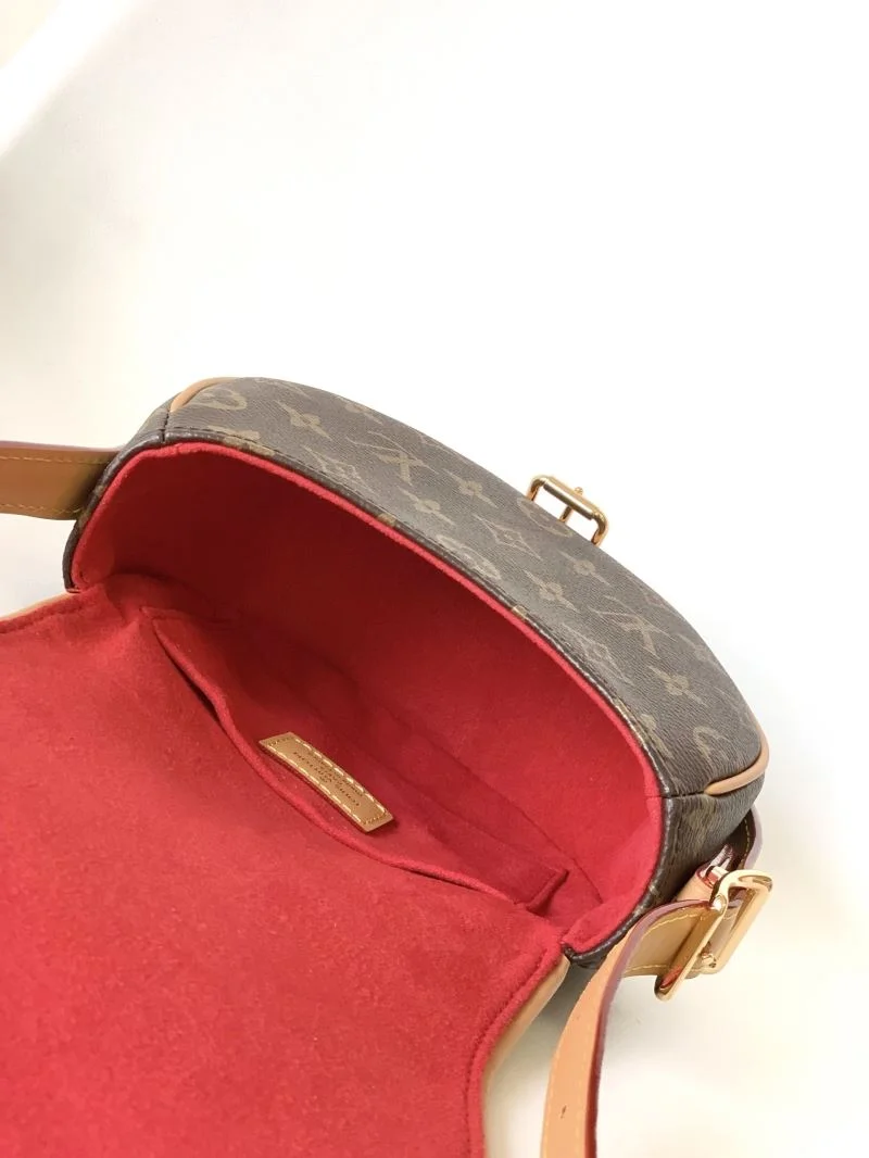 Louis Vuitton Satchel Bags Versatile 42851