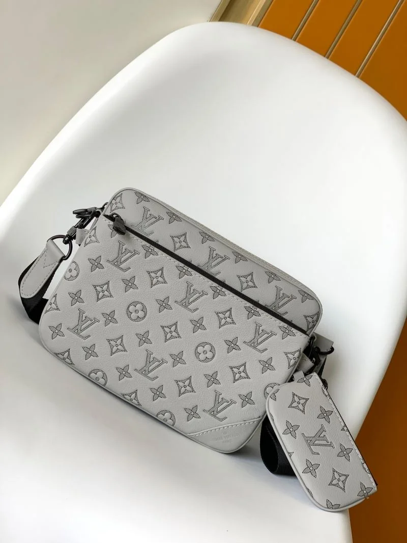 WaterResistant Louis Vuitton Satchel Bags 42777