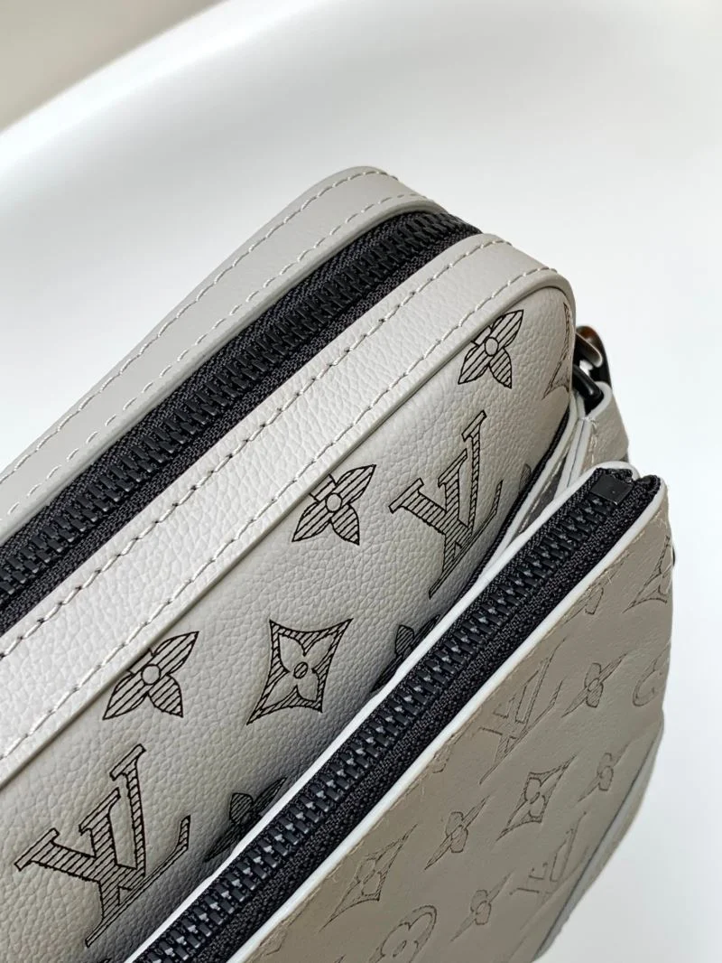 WaterResistant Louis Vuitton Satchel Bags 42777
