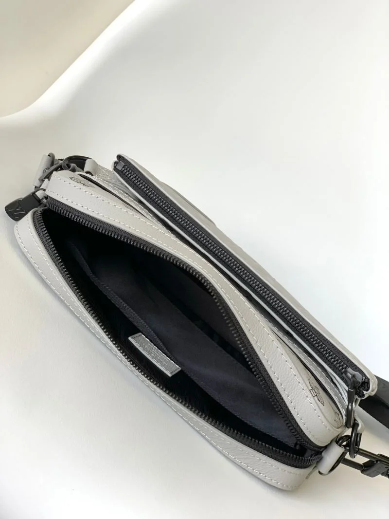 WaterResistant Louis Vuitton Satchel Bags 42777
