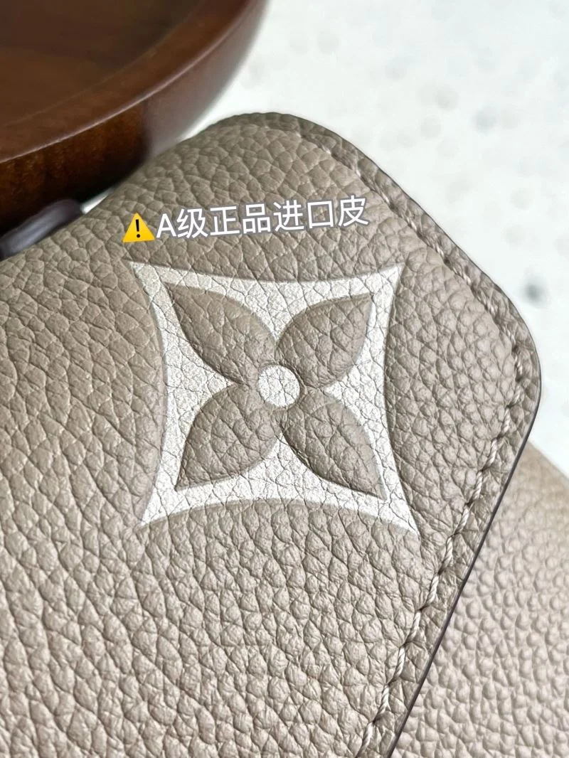 Tailored Louis Vuitton Satchel Bags 42746