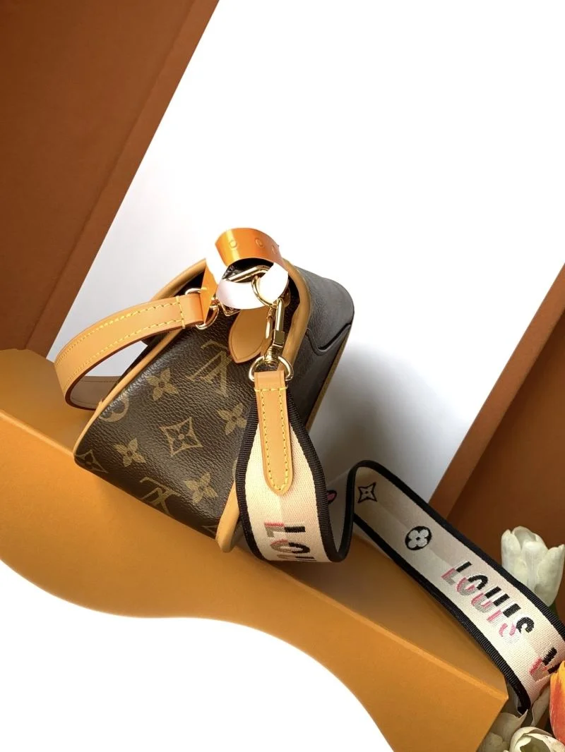 Louis Vuitton Satchel Bags Attractive 42743