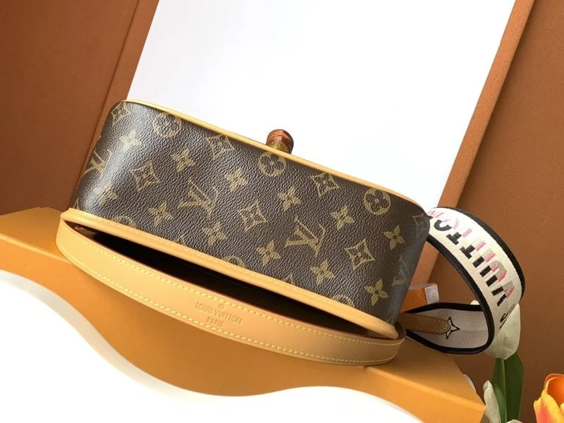Louis Vuitton Satchel Bags Attractive 42743