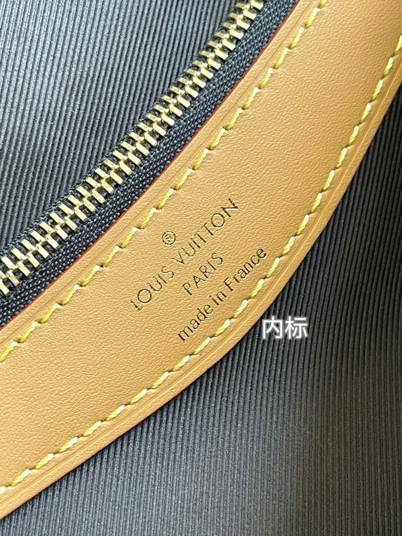 Louis Vuitton Satchel Bags Attractive 42743