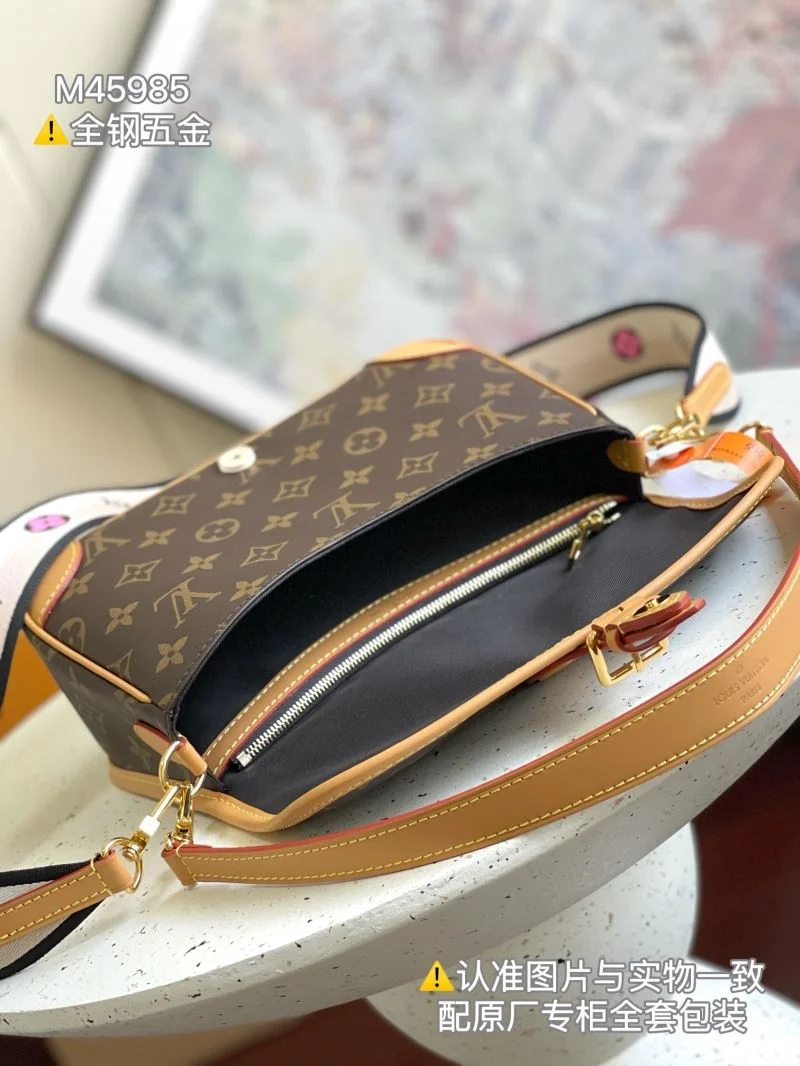 Louis Vuitton Satchel Bags Attractive 42743