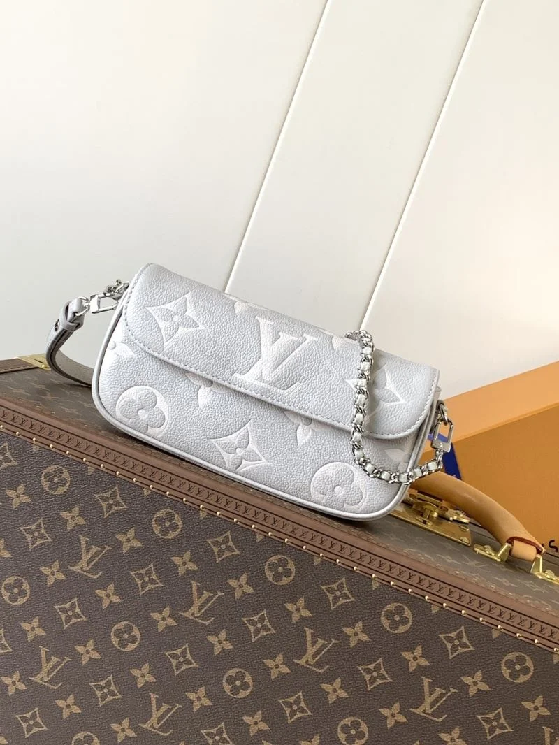 Louis Vuitton Satchel Bags Durable 42742