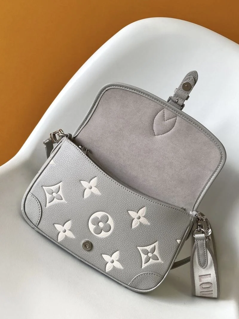 WrinkleFree Louis Vuitton Satchel Bags 42726