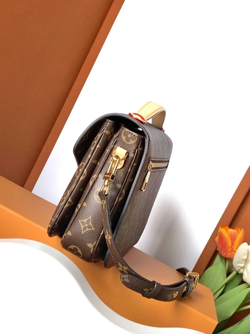 UrbanChic Louis Vuitton Satchel Bags 42739