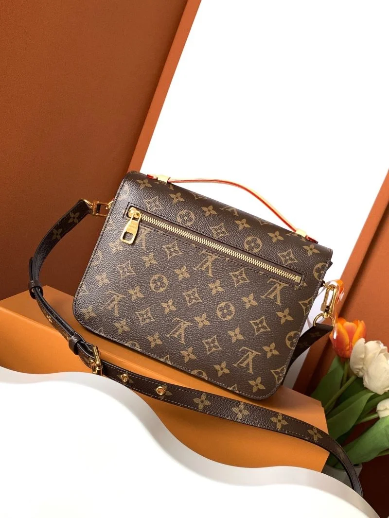 UrbanChic Louis Vuitton Satchel Bags 42739