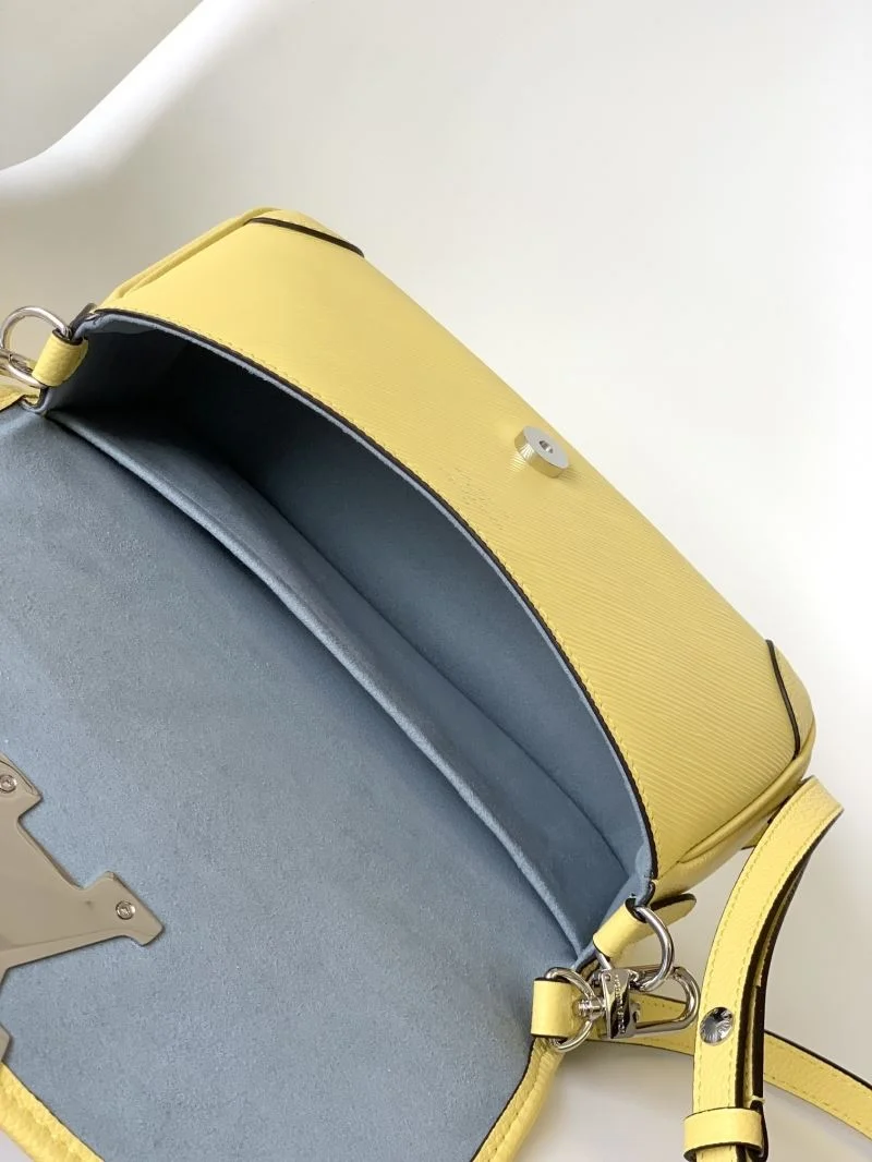 StreetReady Louis Vuitton Satchel Bags 42693