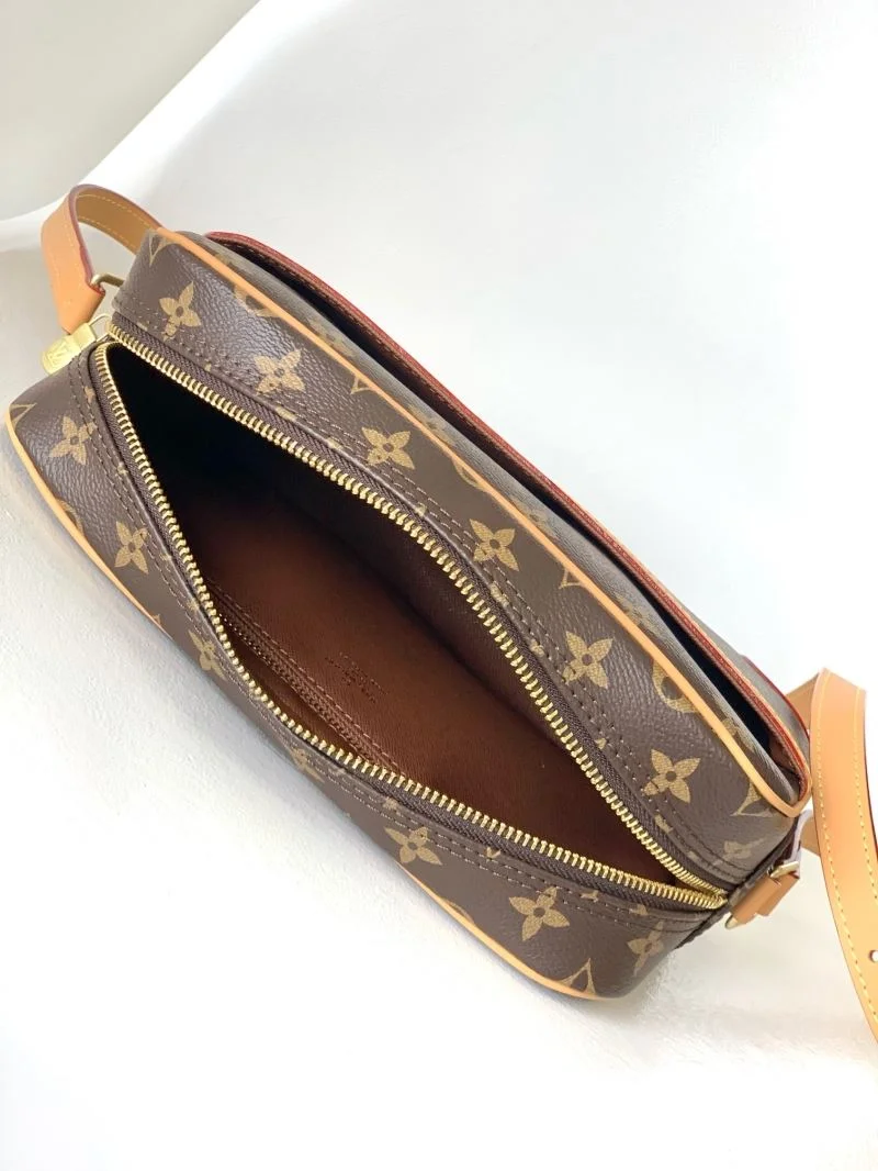 Packable Louis Vuitton Satchel Bags 42689