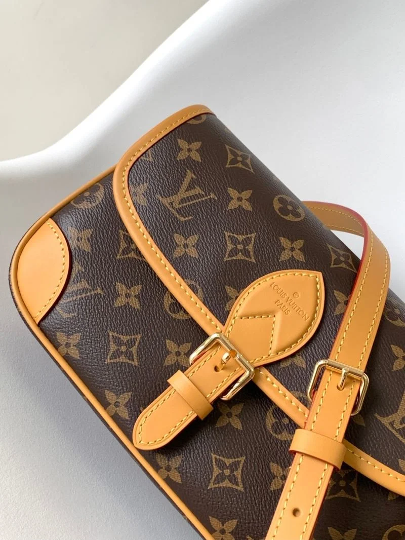 Louis Vuitton Satchel Bags FreshLook 42667