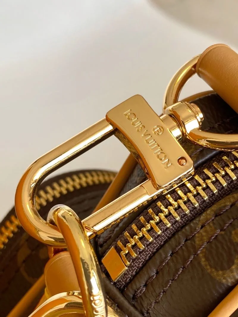 Louis Vuitton Satchel Bags Comfortable 42592