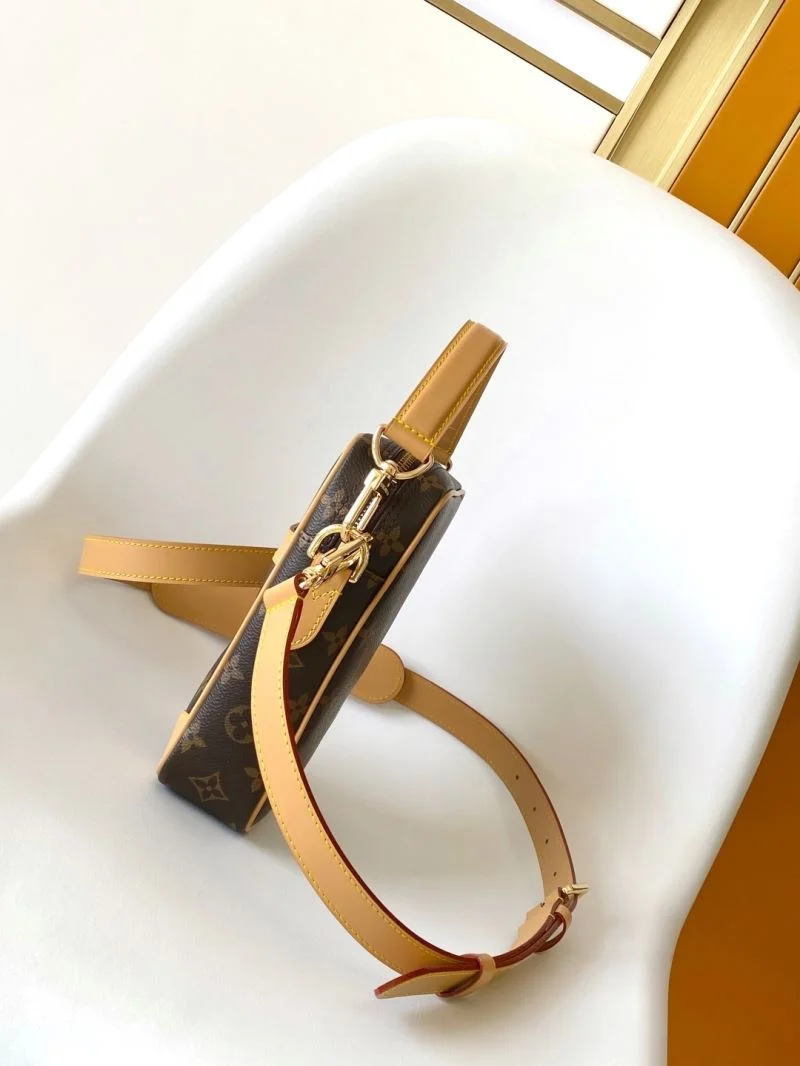 Louis Vuitton Satchel Bags Tailored 42600