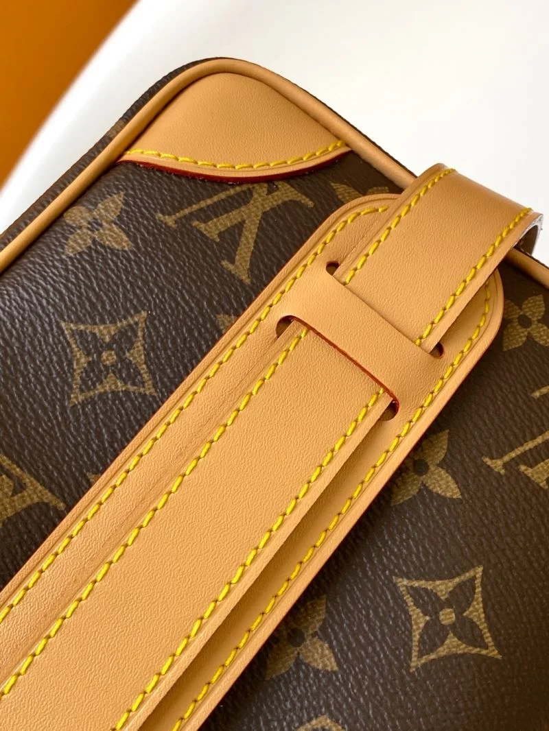 Louis Vuitton Satchel Bags Tailored 42600
