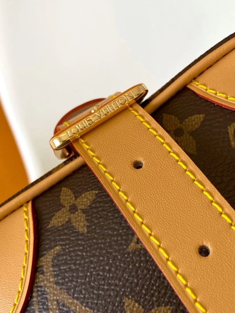 Louis Vuitton Satchel Bags Tailored 42600