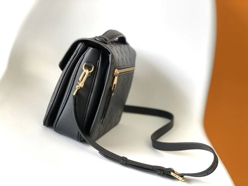 MoistureWicking Louis Vuitton Satchel Bags 42621