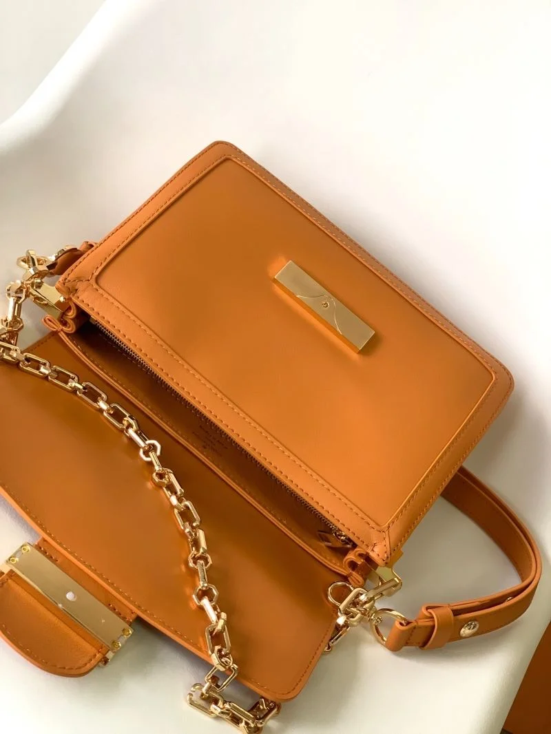 Thermal Louis Vuitton Satchel Bags 41968