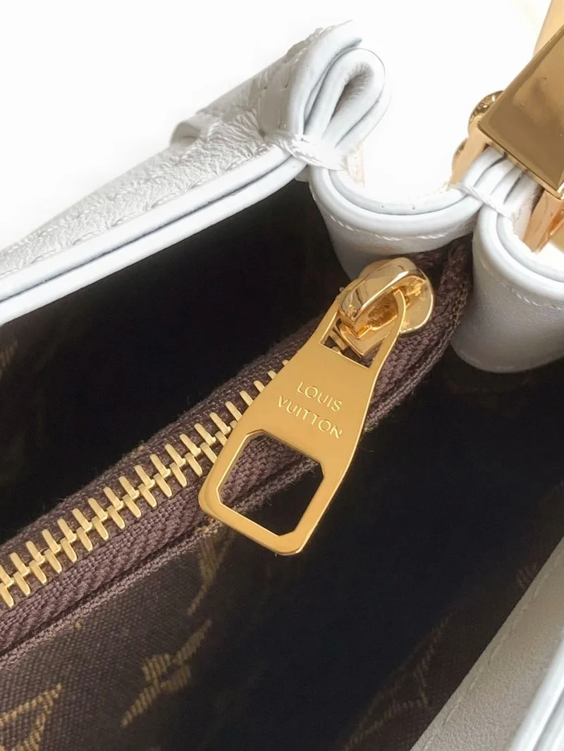Louis Vuitton Satchel Bags EyeCatching 41962