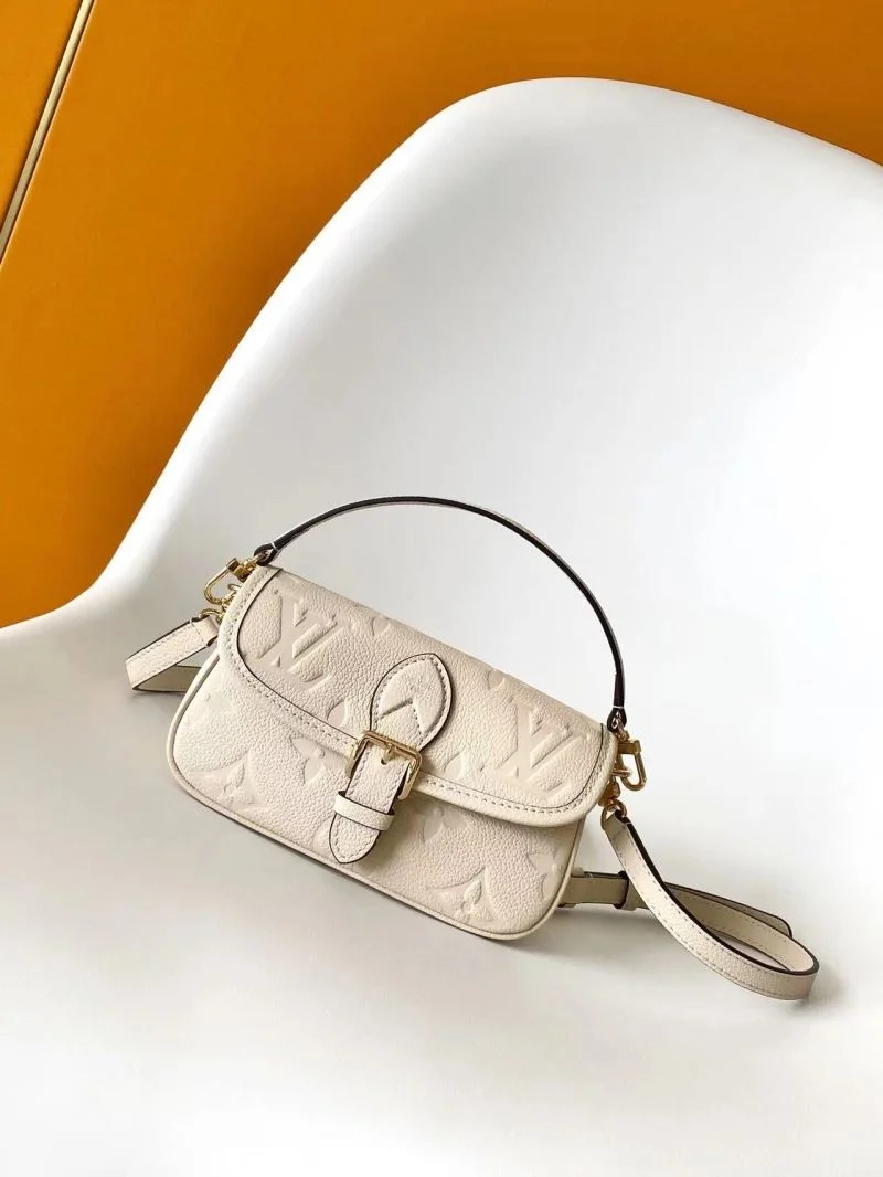 OdorResistant Louis Vuitton Satchel Bags 41984