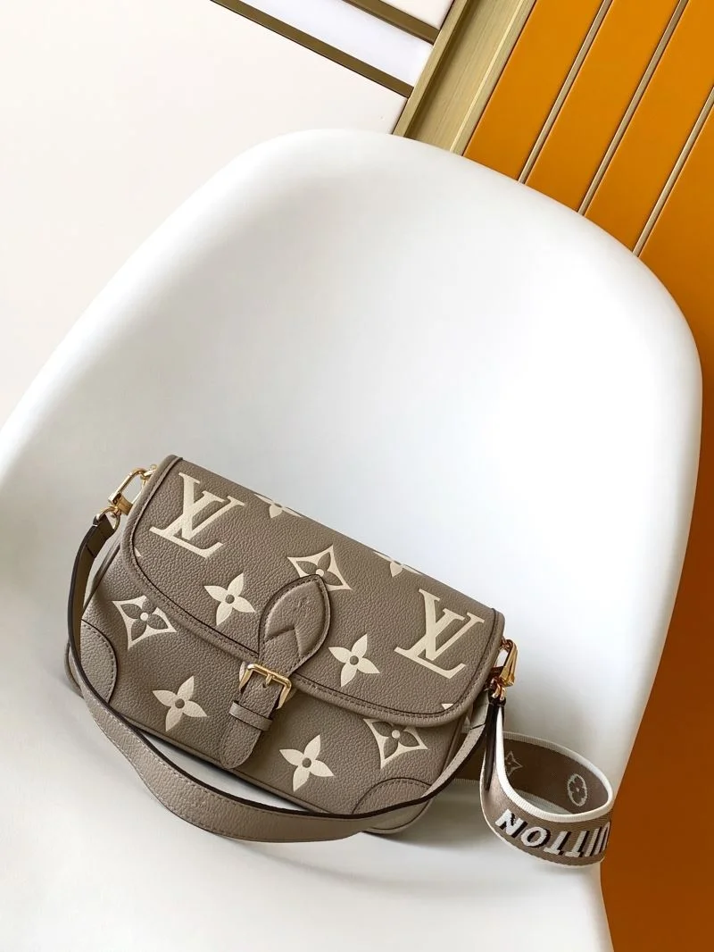 ModernLook Louis Vuitton Satchel Bags 41947