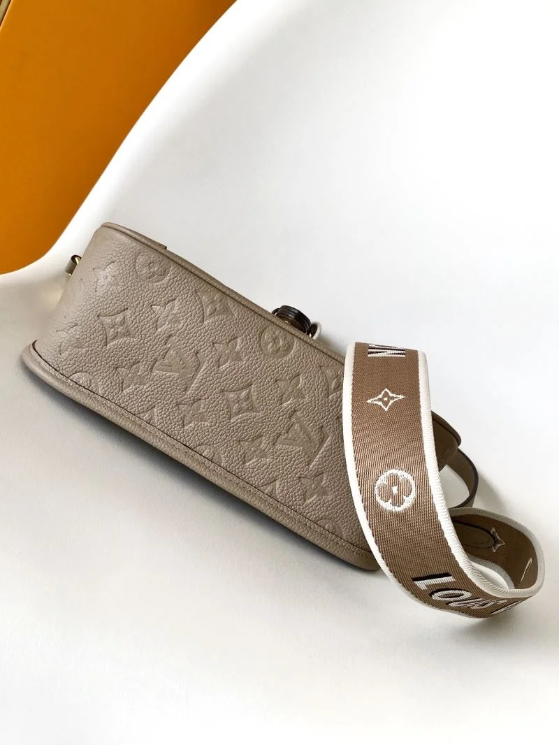 ModernLook Louis Vuitton Satchel Bags 41947