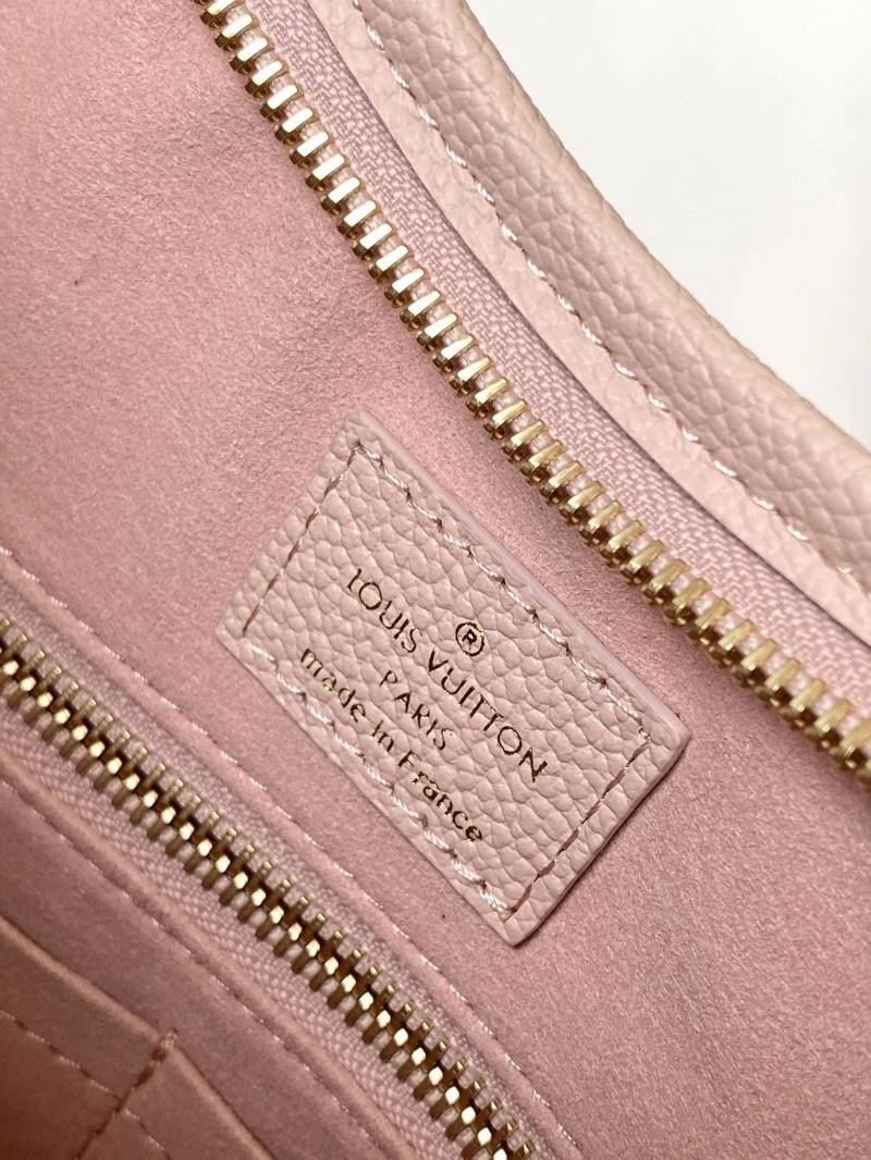 Louis Vuitton Satchel Bags Chic 41942