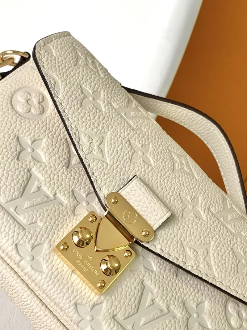Breathable Louis Vuitton Satchel Bags 41938