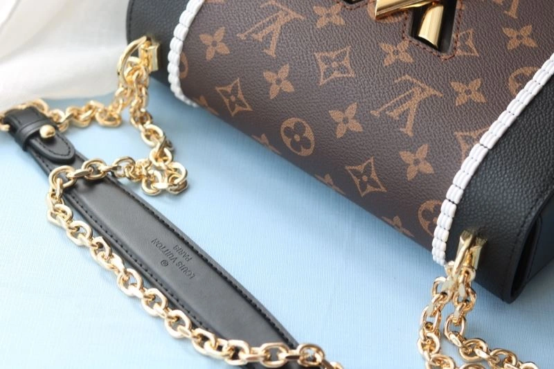 Flexible Louis Vuitton Satchel Bags 87422