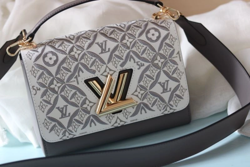 WaterResistant Louis Vuitton Satchel Bags 87417