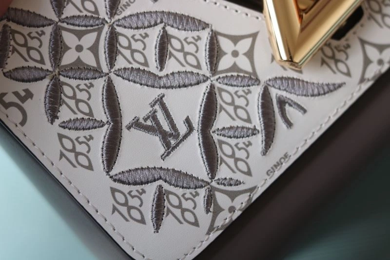 WaterResistant Louis Vuitton Satchel Bags 87417