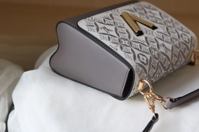 WaterResistant Louis Vuitton Satchel Bags 87417