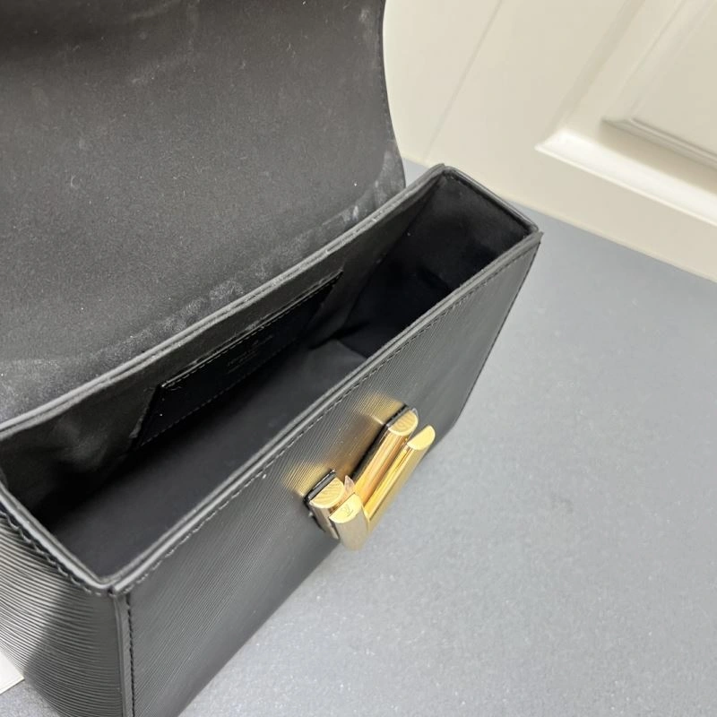 Thermal Louis Vuitton Satchel Bags 83491