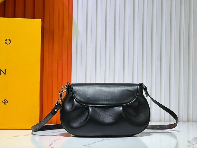 Louis Vuitton Satchel Bags Practical 80232