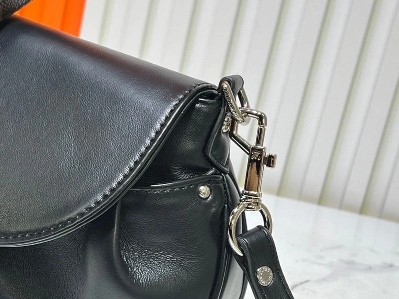 Louis Vuitton Satchel Bags Practical 80232