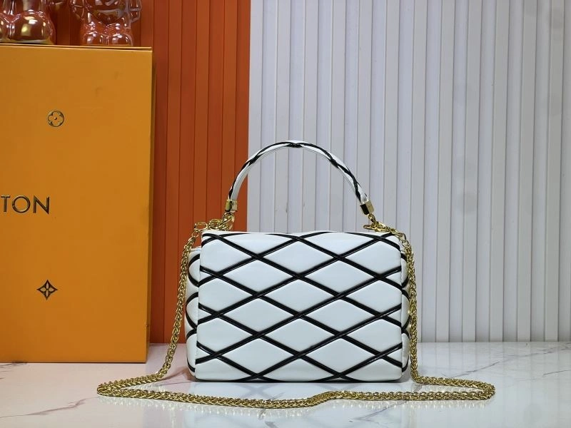 UrbanChic Louis Vuitton Satchel Bags 80206