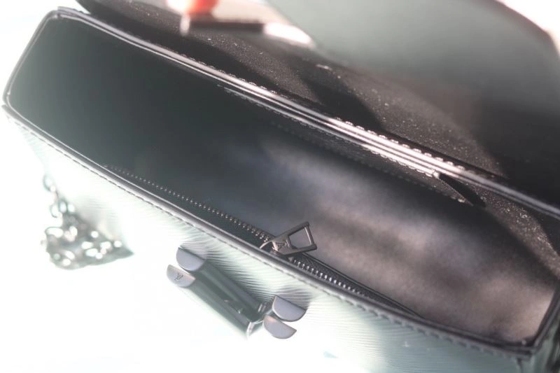 Snug Louis Vuitton Satchel Bags 80200