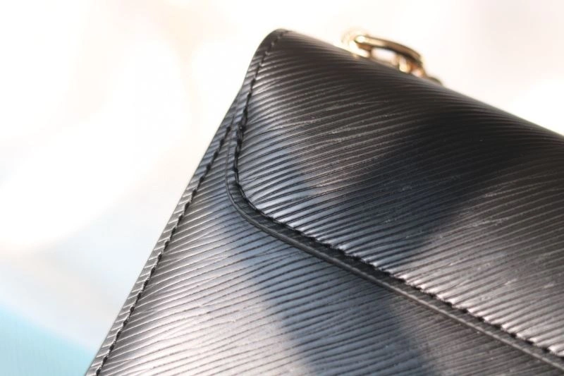 MoistureWicking Louis Vuitton Satchel Bags 80212