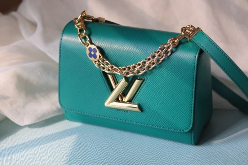 Louis Vuitton Satchel Bags Effortless 80211