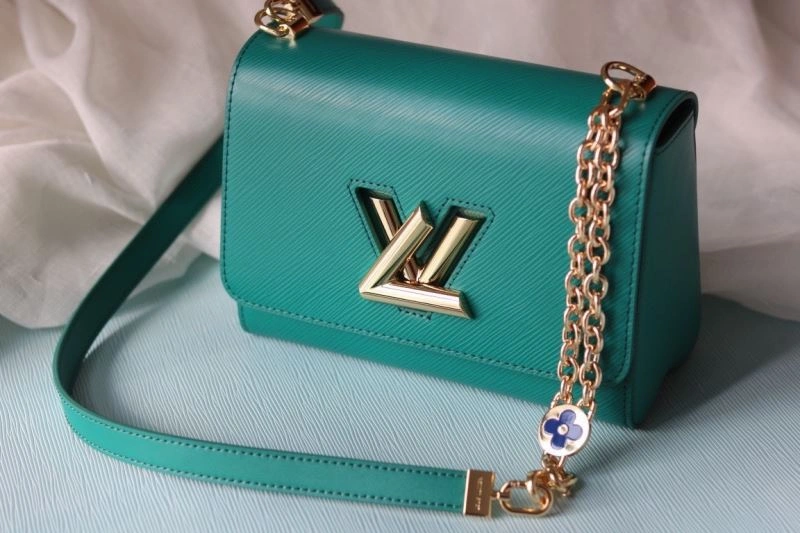 Louis Vuitton Satchel Bags Effortless 80211