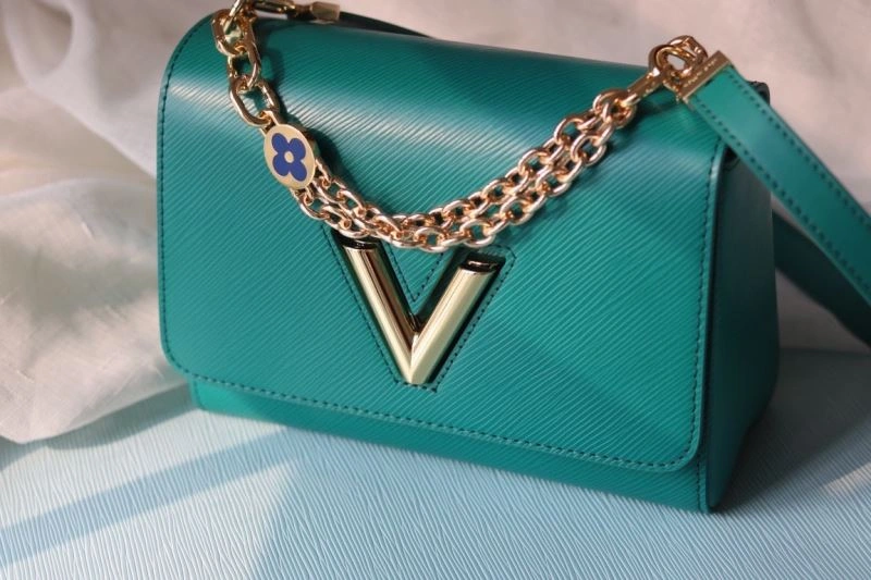 Louis Vuitton Satchel Bags Effortless 80211